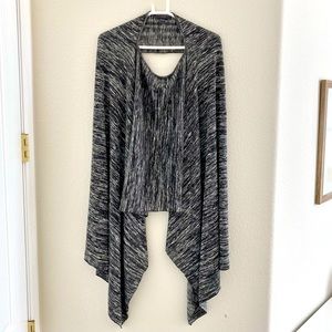 A PEA IN THE POD - Nursing Chal/Cover